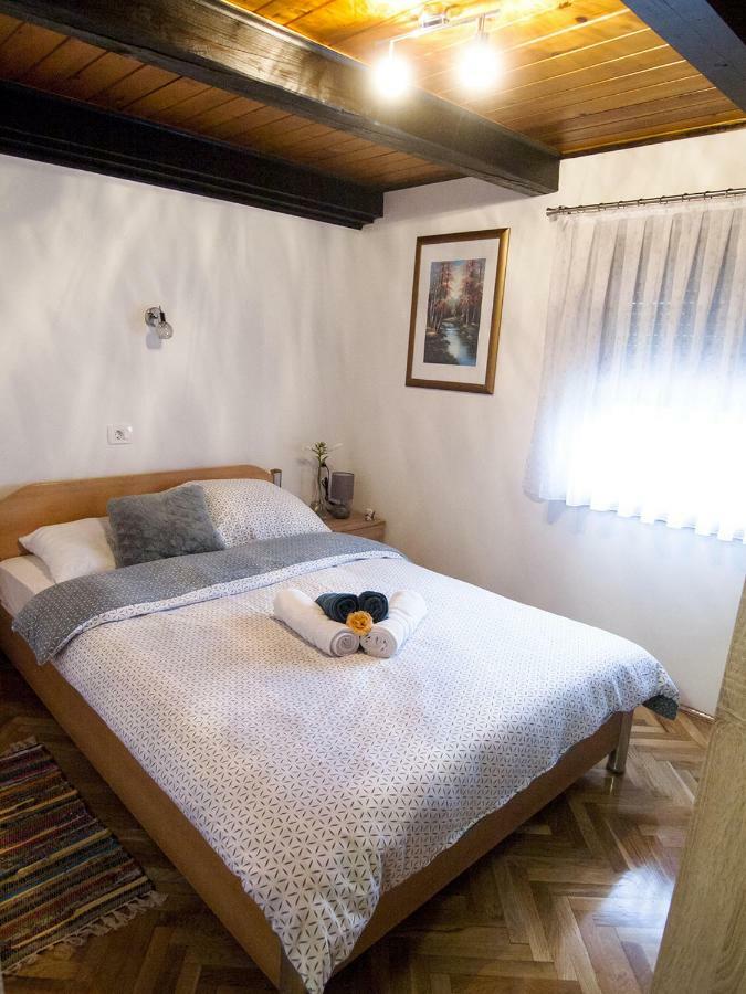 Kuca Za Odmor Pri Brozu Apartamento Kumrovec Exterior foto