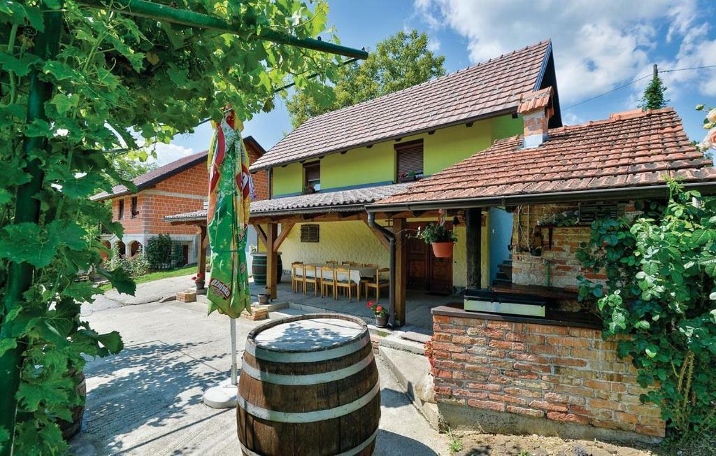 Kuca Za Odmor Pri Brozu Apartamento Kumrovec Exterior foto